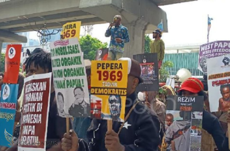 “Pigai Kehilangan Taring!” Mahasiswa Papua Bongkar Kekecewaan di Depan Kementerian HAM