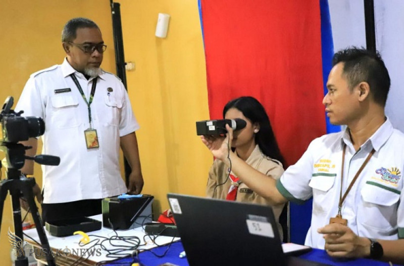 Tak Perlu ke Kelurahan! Siswa SMAN 70 Nikmati Layanan KTP Langsung di Sekolah