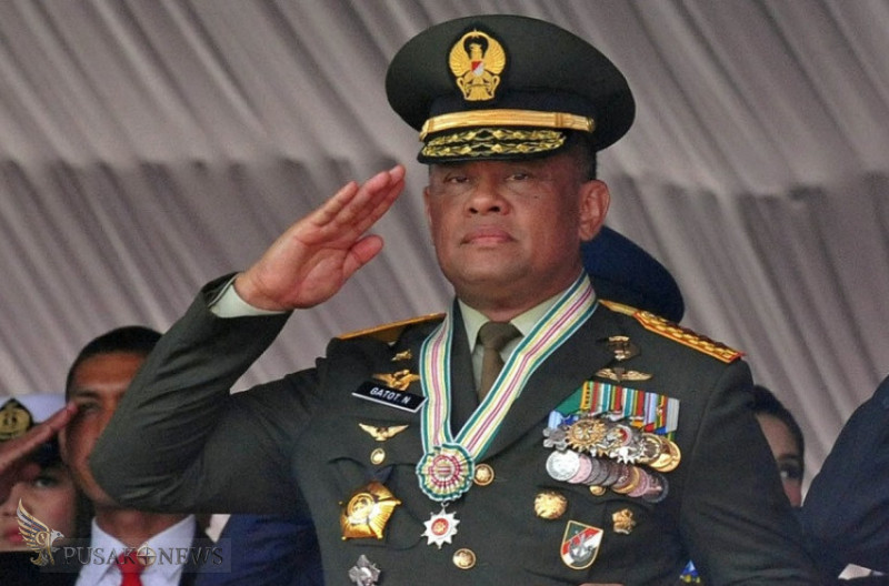 Gatot Nurmantyo adalah mantan Panglima Tentara Nasional Indonesia. Sebelumnya, Gatot merupakan Kepala Staf TNI Angkatan Darat ke-30 yang mulai menjabat sejak tanggal 25 Juli 2014 setelah ditunjuk oleh Presiden Susilo Bambang Yudhoyono untuk menggantikan J