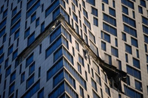 Serangan Drone Hantam Apartemen Mewah di Moskow Jelang Hari Kemenangan, Ketegangan Rusia–Ukraina Meningkat