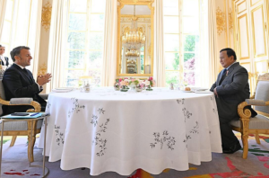 Presiden Prabowo Subianto dan Presiden Emmanuel Macron Sepakati Penguatan Kemitraan Strategis Indonesia–Prancis