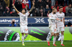 Leverkusen Tahan Bayern 1-1, Luis Diaz Cetak Gol sebelum Diusir Wasit