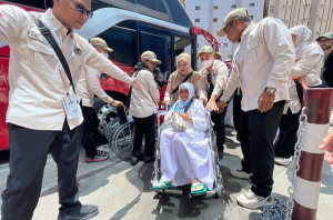 Kloter Perdana Jemaah Haji Indonesia Tiba di Makkah, Tandai Dimulainya Gelombang Pertama Kedatangan