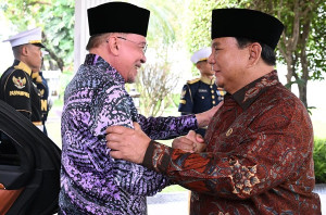 Dari Silaturahmi ke Geopolitik, Ini Momen Penting Prabowo–Anwar di Istana