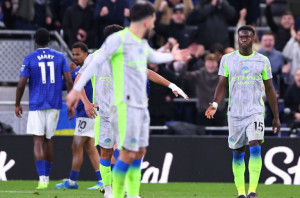 Blunder Fatal Marc Guehi! Man City Kehilangan 2 Poin Krusial