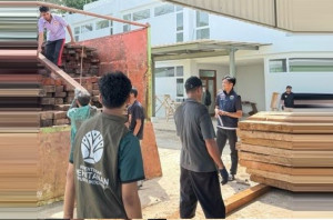 544 Batang Kayu Ilegal Disita! Kasus Besar di Makassar Resmi Masuk Tahap Penuntutan