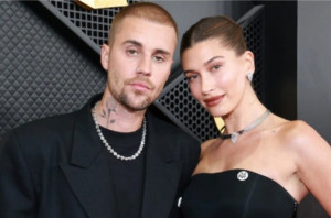Hailey Bieber Ungkap Dukungan Penuh untuk Penampilan Justin Bieber di Coachella 2026