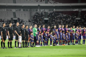 Barcelona Legends Taklukkan DRX World Legends 3-0, Ronaldo Nazario Kagumi Atmosfer SUGBK