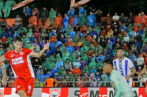 Persib Bandung Amankan Kemenangan atas Semen Padang, Kokoh di Puncak Klasemen