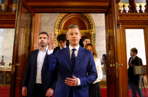 Kemenangan Péter Magyar Guncang Sistem, Mesin Propaganda Viktor Orbán Mulai Runtuh!