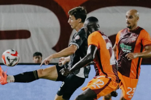 Borneo FC Tundukkan Semen Padang 3-0, Komang Teguh dan Obieta Jadi Penentu Kemenangan