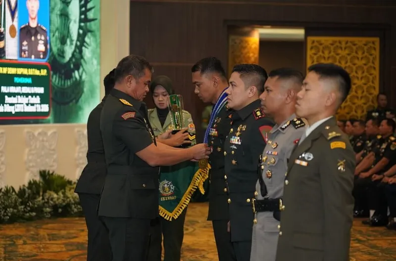 Kasad Maruli Tegaskan Lulusan Seskoad Harus Visioner, Strategis, dan Siap Hadapi Tantangan Global