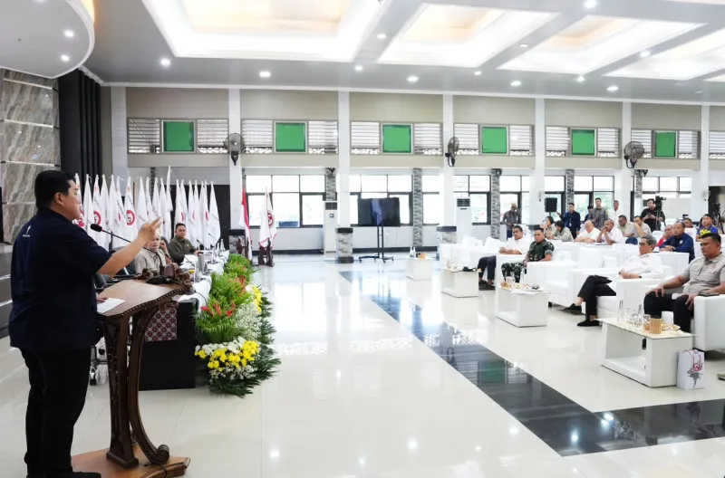 Menpora RI Erick Thohir menghadiri pembukaan Rakernas Persatuan Judo Seluruh Indonesia (PJSI) tahun 2026 di Aula Prakasa Mako Divisi Infanteri 1 Kostrad Cilodong, Depok, Jawa Barat (Jabar), Senin (29/6)