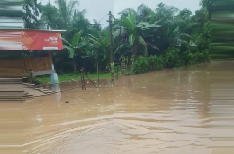 Kondisi banjir di salah satu kampung terdampak