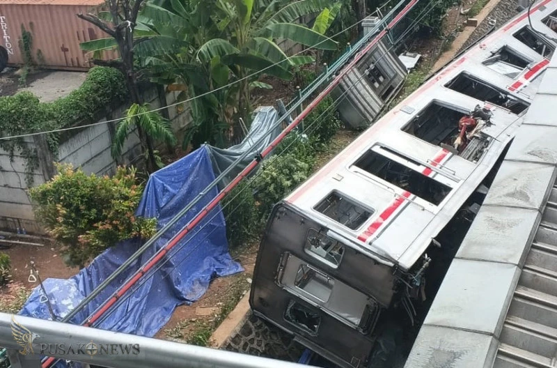 Komisaris KAI Service Besuk Korban Tabrakan KA di Bekasi, Dorong Perbaikan Sistem Operasional