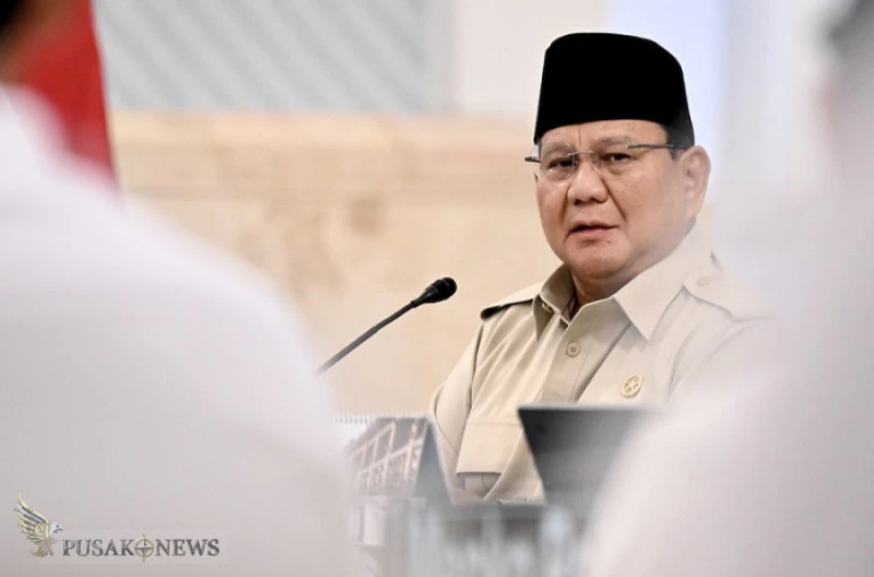 Presiden Prabowo Subianto memimpin Sidang Kabinet Paripurna yang digelar di Istana Negara, Jakarta, pada Jumat, 13 Maret 2026. Foto: BPMI Setpres.
