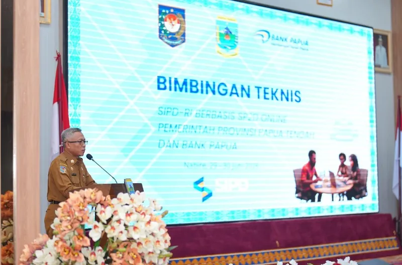 Staf Ahli Gubernur Papua Tengah, Dr. H. Tumiran, S.Sos., M.AP