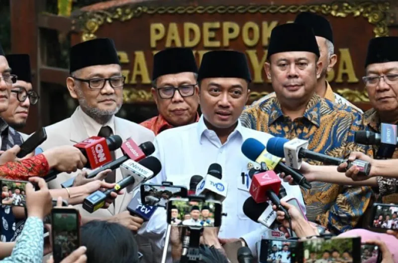 Keterangan Pers Menteri Sekretaris Negara, Prasetyo Hadi dalam keterangan pers di Hambalang, Kabupaten Bogor, Jawa Barat, pada Rabu, 17 Juni 2026