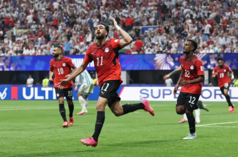 Mostafa Zico merayakan gol kedua Mesir