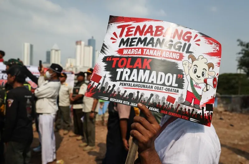 Tramadol merupakan obat keras yang berbahaya bila dikonsumsi tanpa resep dokter