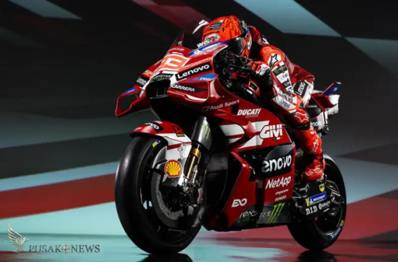 Launching tim Ducati untuk MotoGP 2026 yang melibatkan Marc Marquez dan Pecco Bagnaia di Resor Ski Madonna Di Campiglio, Italia
©PusakoNews.com/red