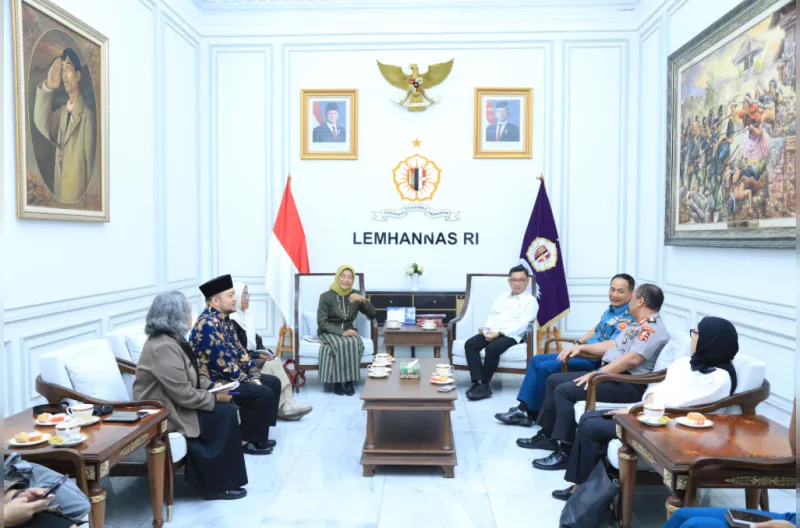 Komisi Nasional Anti Kekerasan terhadap Perempuan (Komnas Perempuan) melakukan dialog dengan Gubernur Lembaga Ketahanan Nasional Republik Indonesia (Lemhannas RI), Ace Hasan Syadzily, pada Senin (12/10/2026).