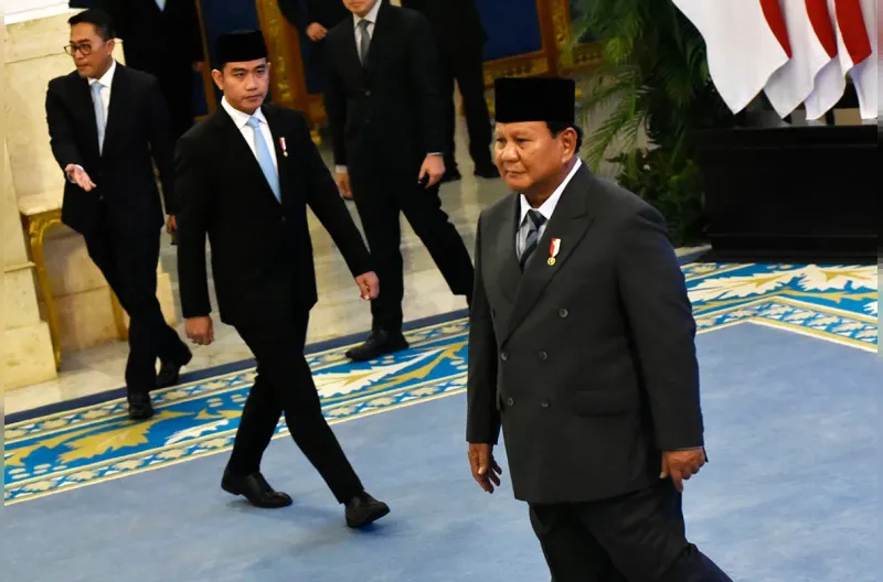 Kesenjangan antara Indikator Ekonomi dan Pengalaman Rumah Tangga
