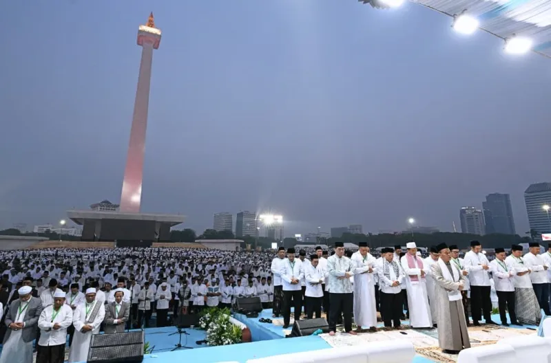 Zikir dan Doa Kebangsaan sebagai pembuka rangkaian peringatan Hari Ulang Tahun (HUT) ke-81 Kemerdekaan Republik Indonesia di kawasan Monumen Nasional (Monas), Jakarta, pada Sabtu malam, 1 Agustus 2026.