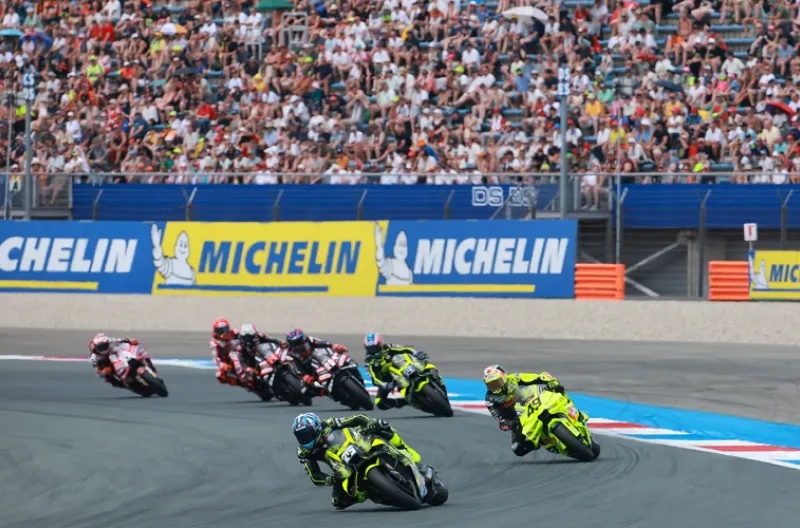 Raul Fernandez Menangi Sprint MotoGP Belanda 2026, Trackhouse Aprilia Ukir Sejarah dengan Finis