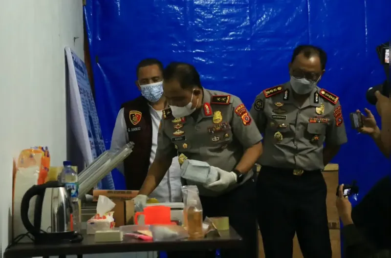 Kapolda Aceh Paparkan Kronologi Terbongkarnya Laboratorium Sabu di Pidie