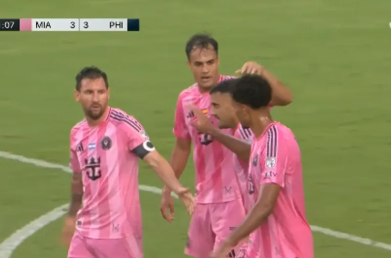 Lionel Messi Tertatih Keluar Lapangan, Nasib Argentina di Piala Dunia Terancam?