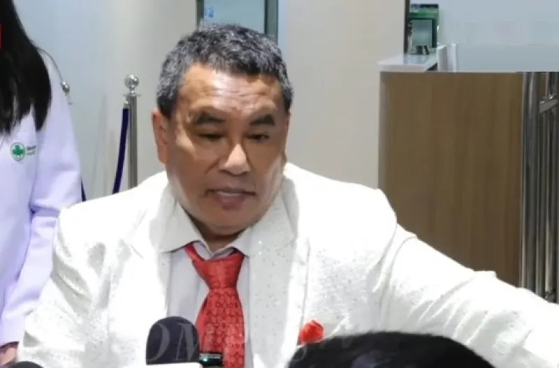 Hotman Paris Resmi Mundur dari Kuasa Hukum Eks Jampidsus Febrie Adriansyah Hotman Paris Resmi Mundur dari Kuasa Hukum Eks Jampidsus Febrie Adriansyah
