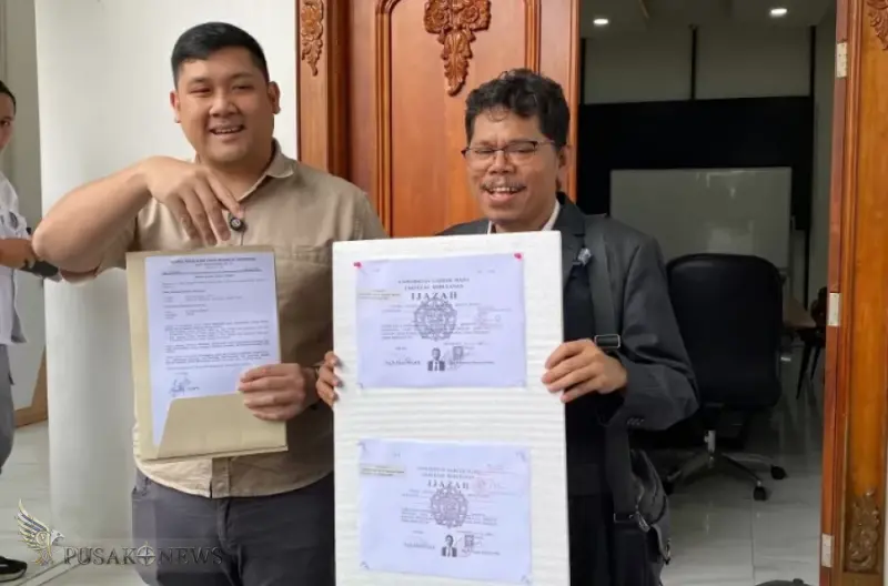 Sumringah!! Bonatua Silalahi Akhirnya Terima Salinan Ijazah Jokowi Tanpa Sensor