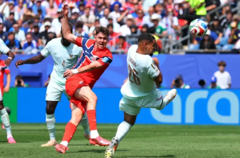 Dembele Cetak Hat-trick Spektakuler, Prancis Sapu Bersih Fase Grup