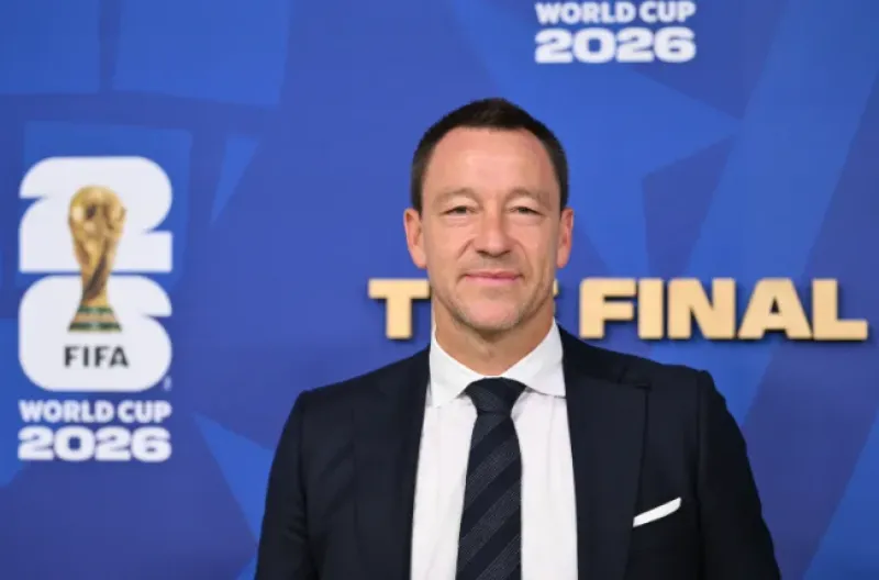 Duta Liga Champions UEFA dan mantan pemain sepak bola Inggris, John Terry