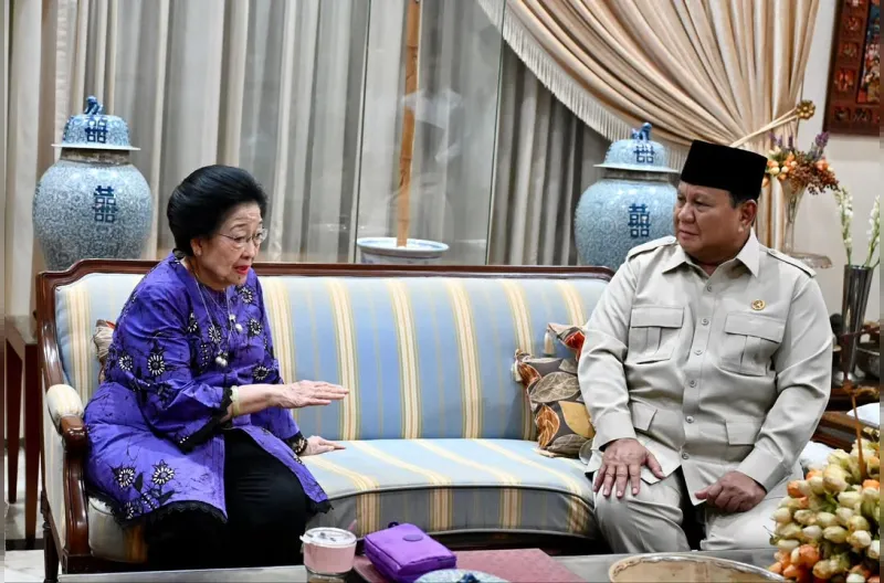 Presiden Prabowo bertakziah ke kediaman Megawati Soekarnoputri di Jakarta pada Senin malam, 28 September 2026