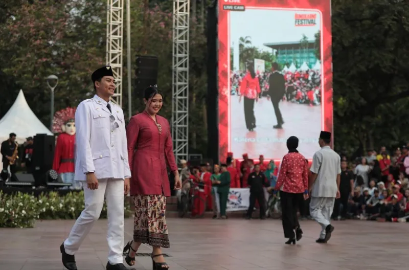 Fashion show juga turut memeriahkan festival