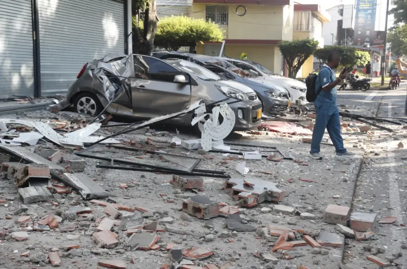 Gempa Magnitudo 7,4 Guncang Kolombia, Sedikitnya 47 Orang Tewas dan Puluhan Bangunan Runtuh Gempa Magnitudo 7,4 Guncang Kolombia, Sedikitnya 47 Orang Tewas dan Puluhan Bangunan Runtuh