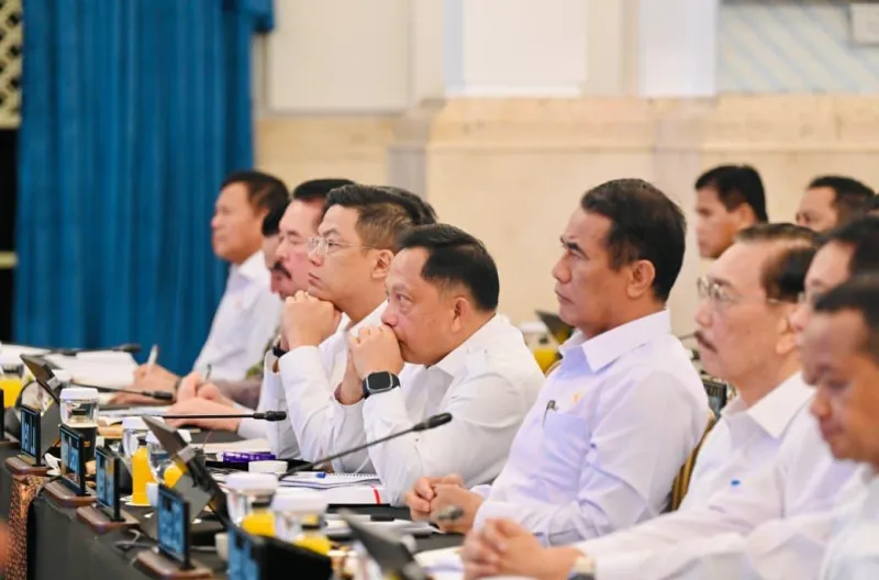 Pemerintah Gelar Sidang Kabinet Paripurna, Presiden Prabowo Tekankan Evaluasi Kinerja, Reformasi Ekonomi, hingga Percepatan Digitalisasi