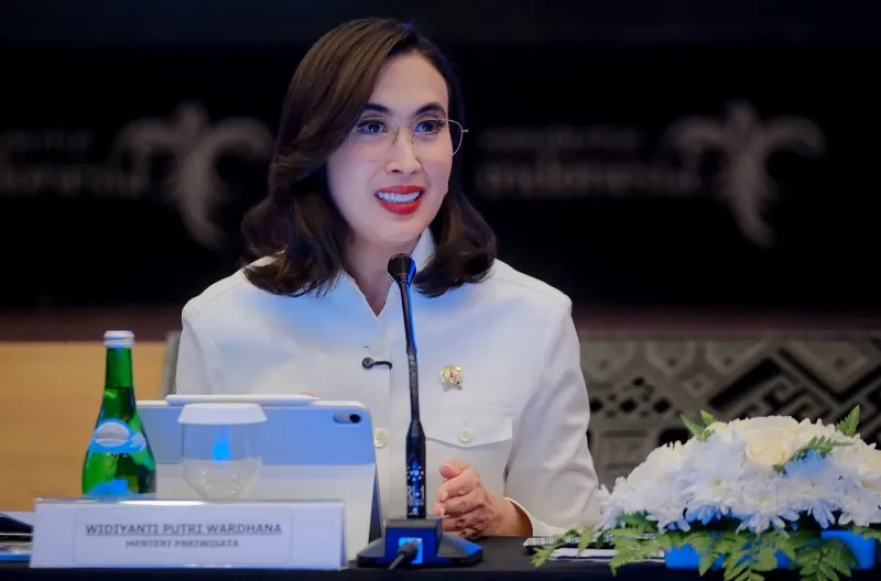 Kemenpar Kembangkan Sistem API Bersama OTA untuk Perkuat Tata Kelola Akomodasi Pariwisata Nasional