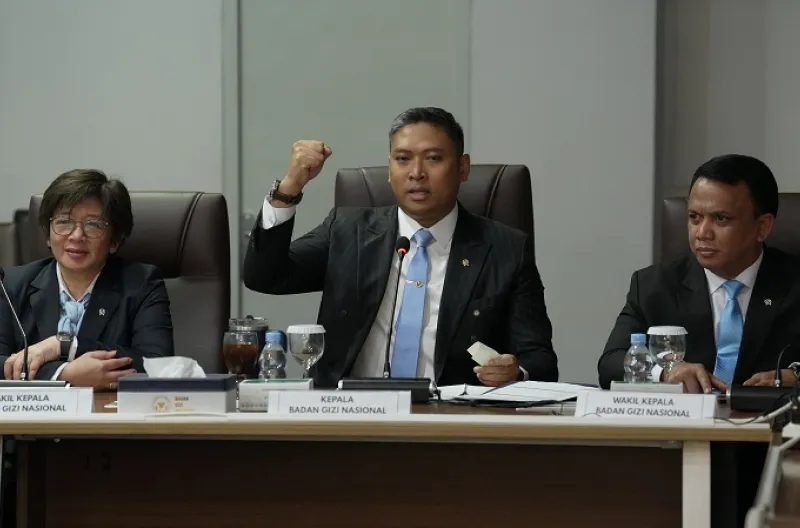 Kepala Badan Gizi Nasional Pimpin Rapat Perdana, Tegaskan Komitmen Transparansi dan Tata Kelola Bersih Kepala Badan Gizi Nasional Pimpin Rapat Perdana, Tegaskan Komitmen Transparansi dan Tata Kelola Bersih