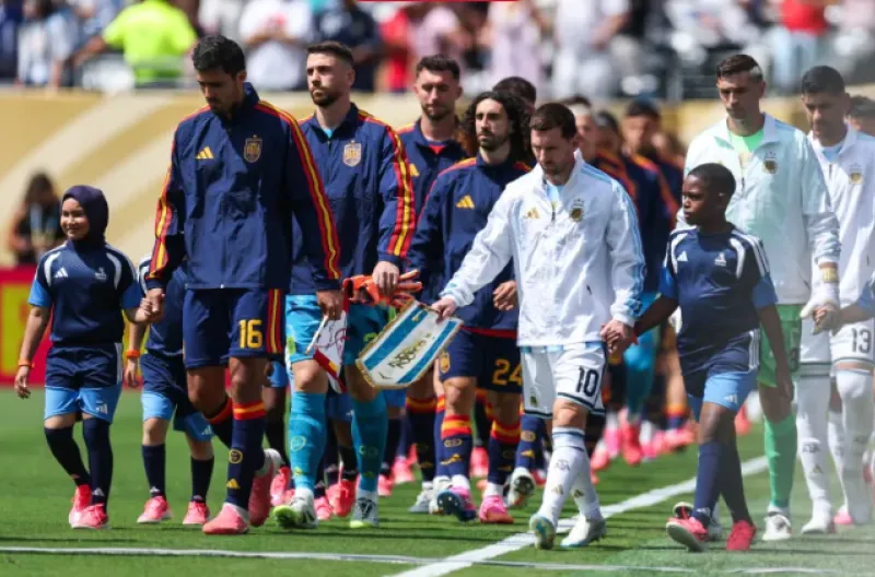 Torres Membawa Spanyol ke Puncak Dunia