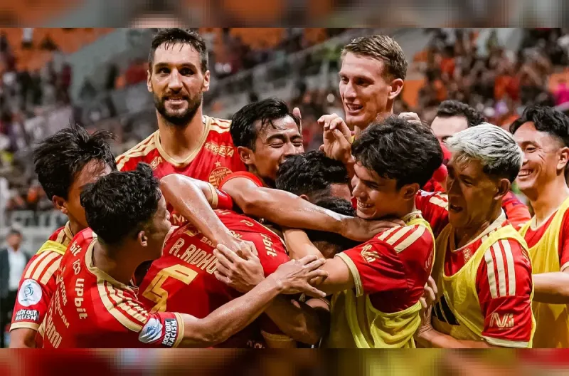 Persija Jakarta menang 2-1 atas Persik Kediri setelah tertinggal lebih dahulu melalui gol Imanol Garcia pada menit ke-10.