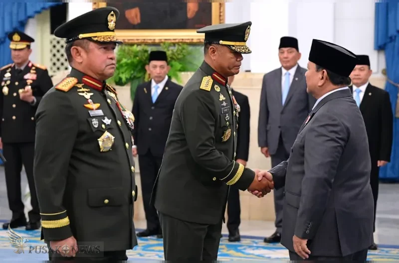 Presiden Prabowo Subianto resmi melantik Jenderal TNI Tandyo Budi Revita sebagai Kepala Staf Angkatan Darat (KSAD) dalam upacara kenegaraan yang berlangsung di Istana Negara, Jakarta, pada Kamis, 15 Oktober 2026