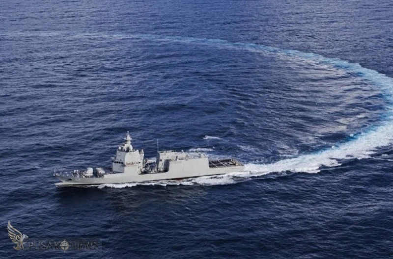Panglima TNI Tinjau KRI Prabu Siliwangi-321, Perkuat Pertahanan Maritim Indonesia