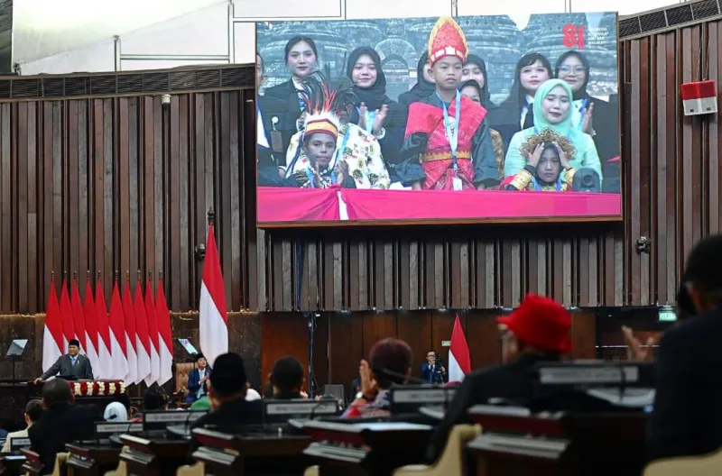 Suasana haru dan bangga dirasakan para penerima manfaat program pemerintah yang mendapat kesempatan hadir langsung di Gedung Nusantara MPR/DPR/DPD RI, Jakarta, pada Jumat, 14 Agustus 2026.