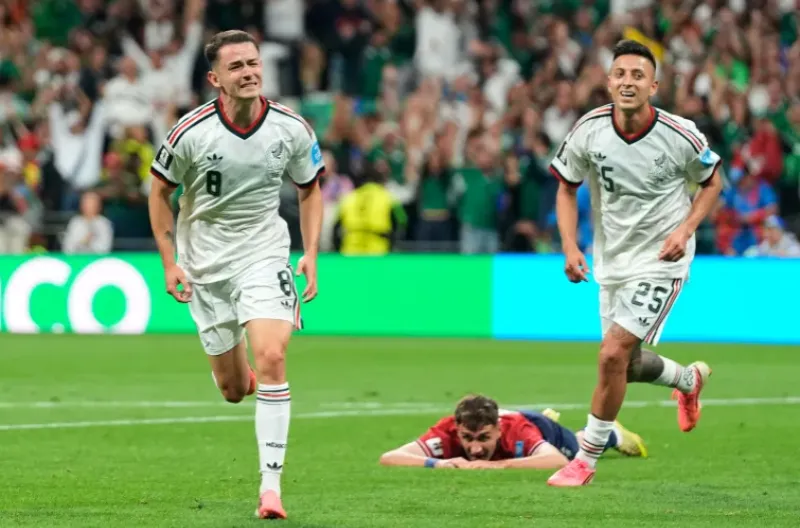 Alvaro Fidalgo dari Meksiko merayakan gol ketiga timnya melawan Republik Ceko dalam pertandingan sepak bola Grup A Piala Dunia di Mexico City, 24 Juni 2026