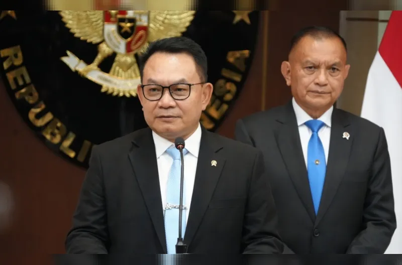 Menko Polkam Dudung usai melaksanakan serah terima jabatan di Kantor Kemenko Polkam, Jakarta, Senin (5/10/2026).