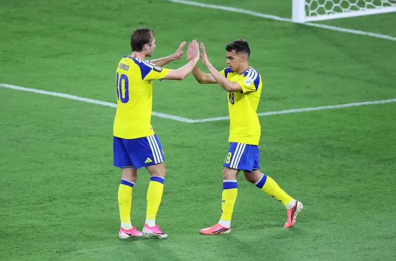 Swedia Hancurkan Tunisia 5-1, Gyokeres dan Isak Antar Tim Skandinavia Puncaki Grup F
