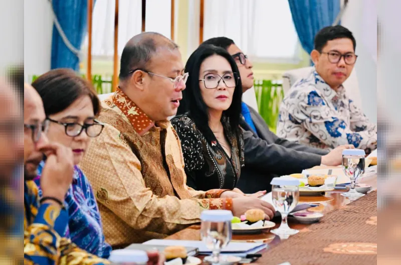 Pembahasan regulasi melibatkan DPR RI, akademisi, serta kementerian dan lembaga terkait untuk membangun tata kelola data yang terpadu, aman, dan akuntabel.